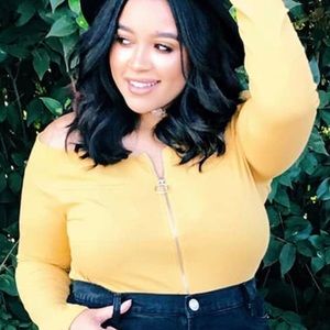 Forever 21: Plus Size Ring Pull Crop Top